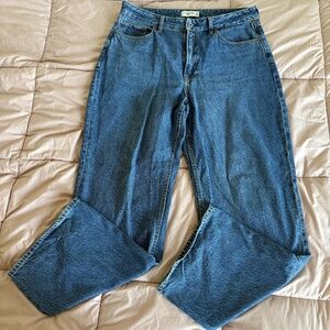 Abercrombie Curve Love High Rise Loose Jean